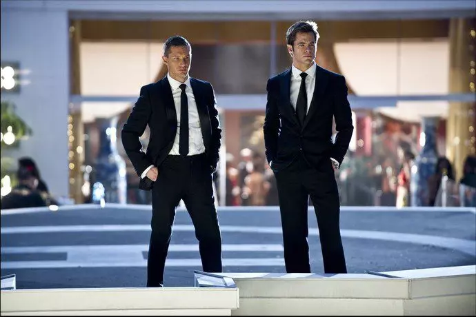This Means War - A Flirty, Action Adventure