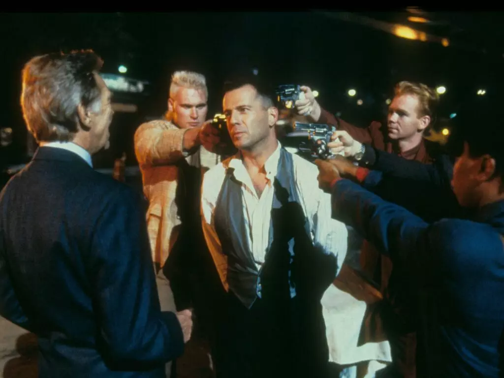 Hudson Hawk - A Quirky, Over-the-Top Heist Extravaganza