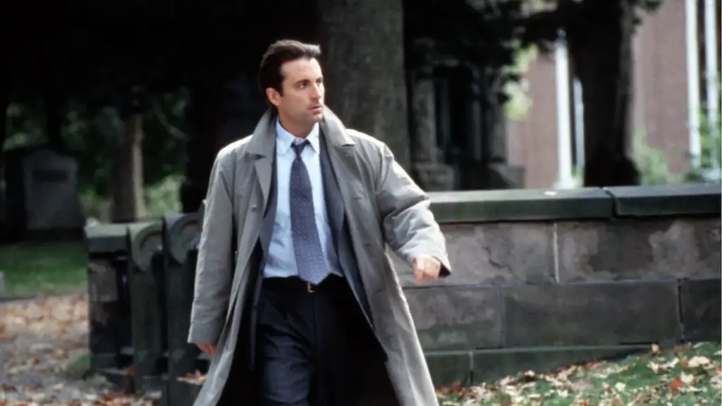 Night Falls on Manhattan - Lumet’s Gripping Courtroom Drama