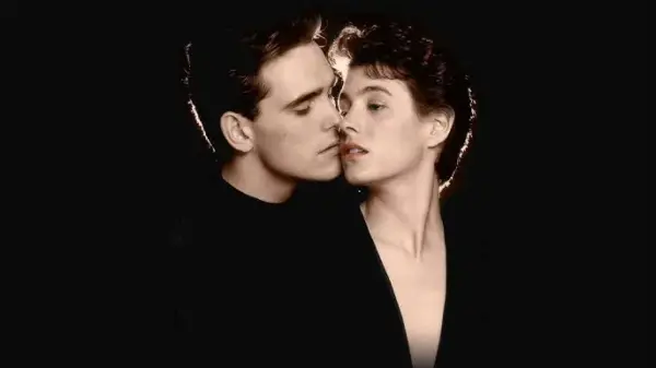 A Kiss Before Dying - A Slick, Fatal Neo-Noir Thriller