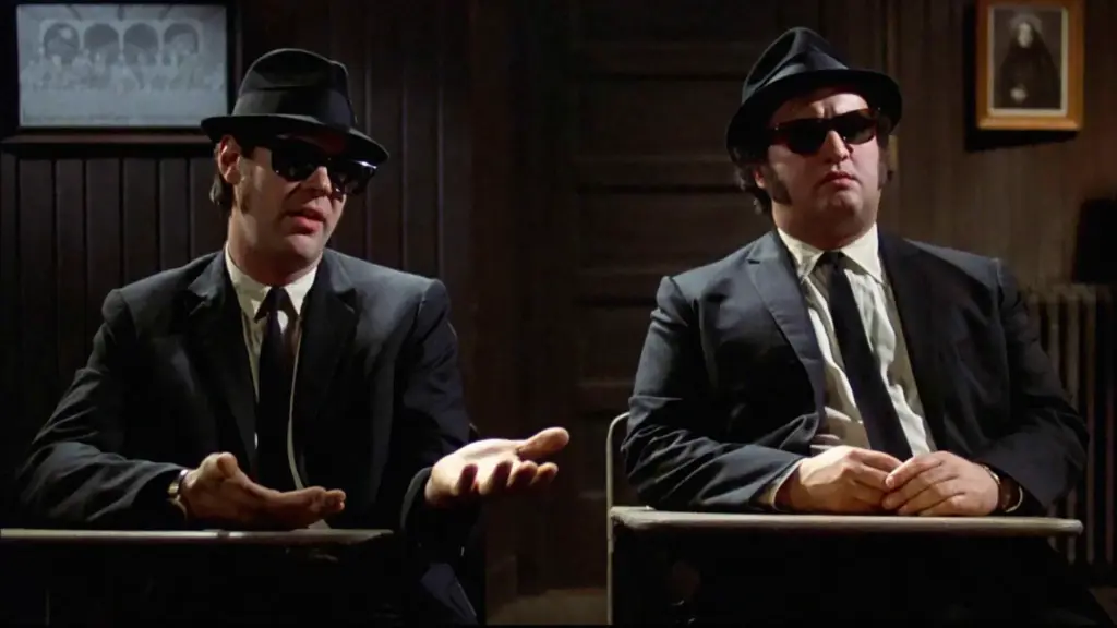 The Blues Brothers - A High-Octane, Soulful Comedy Classic