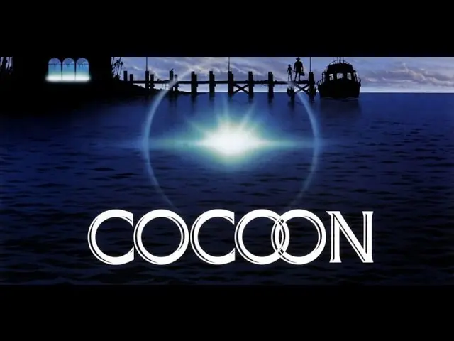 Cocoon - A Heartwarming, Magical Sci-Fi Classic