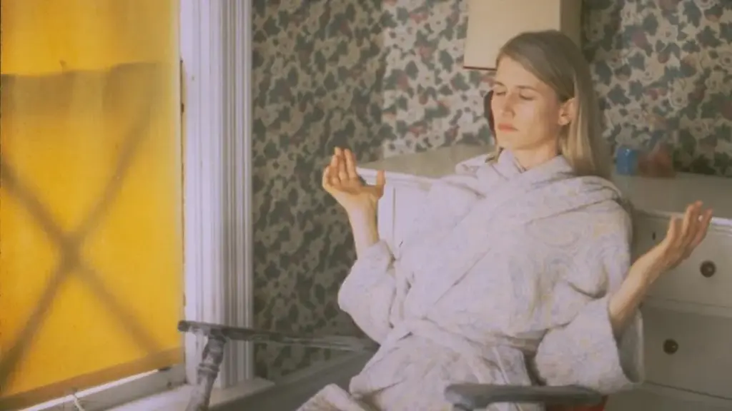 Citizen Ruth - Alexander Payne's Piercing Satirical Debut