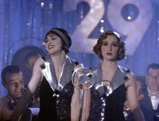 Bloodhounds of Broadway - A Stylish Period Ensemble Comedy