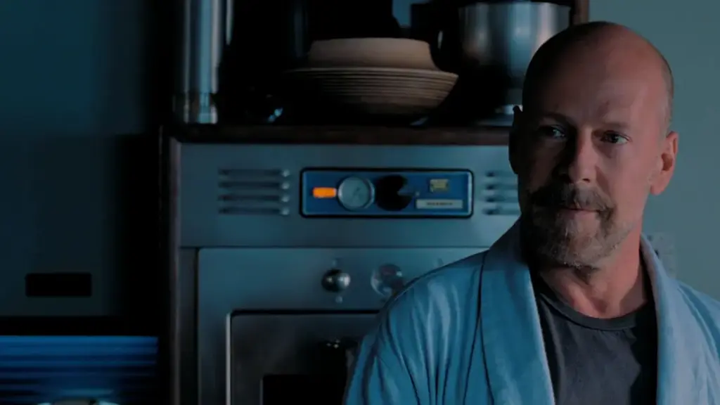 Surrogates - Bruce Willis in Sci-Fi Action Thriller