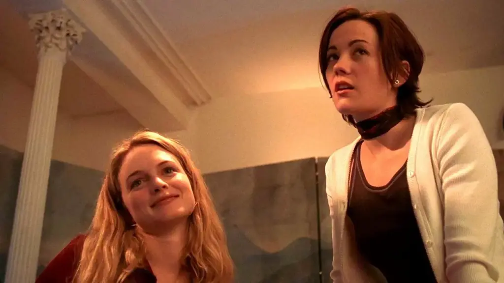 Two Girls and a Guy - Robert Downey Jr. in Late 90s Drama