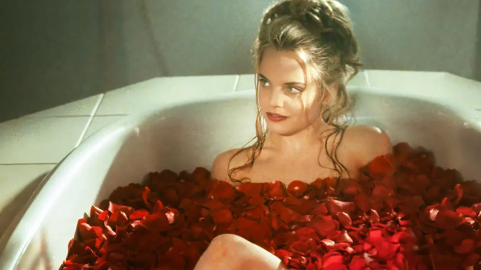 American Beauty - A Piercing Suburban Satire